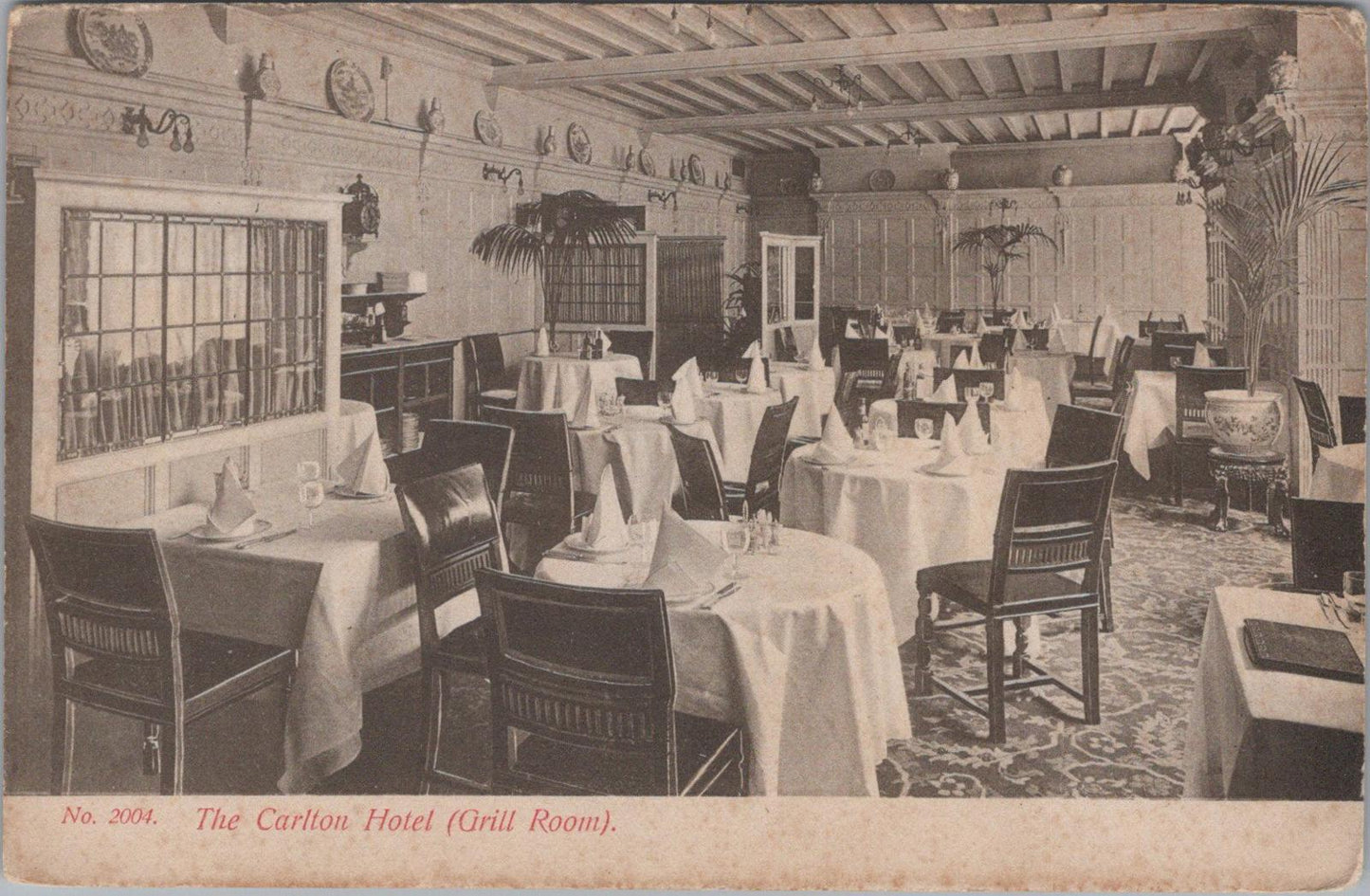 London Postcard: The Carlton Hotel, The Grill Room XT1671
