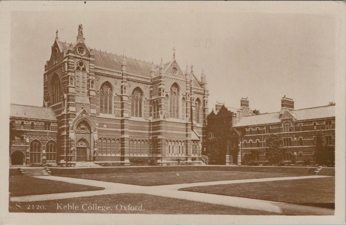 Oxfordshire Postcard: Keble College, Oxford, Real Photo View XT1704