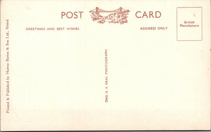 Wales Postcard: Hotel Metropole & Gardens, Llandrindod Wells, Radnorshire XT1745