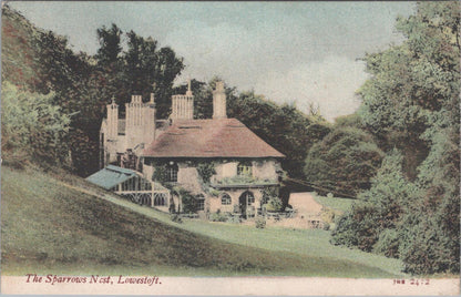 Suffolk Postcard: The Sparrows Nest, Lowestoft. Thatched House Gardens XT1843