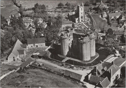 Somerset Postcard - Aerial View of Nunney Castle   RR23358