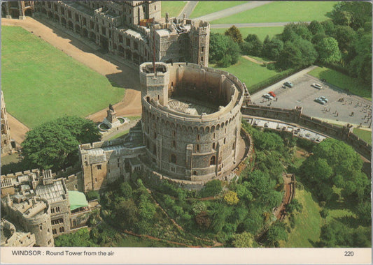 Berkshire Postcard - Aerial View of Windsor, Round Tower From The Air  RR23383