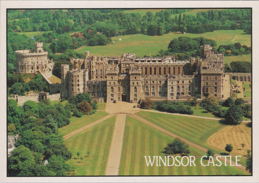 Berkshire Postcard - Aerial View of Windsor Castle   RR23388
