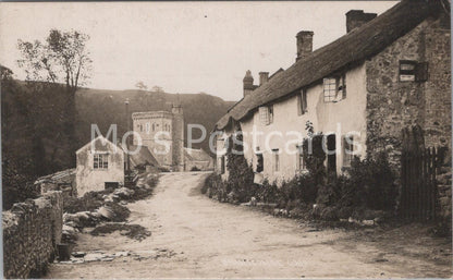 Devon Postcard: Branscombe Village Old Thatched Cottages  DP315