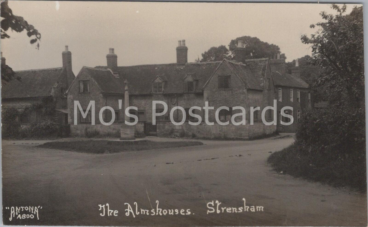 Worcestershire Postcard: The Almshouses Strensham Russell Charity Homes DR37