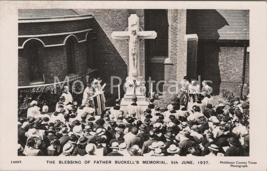 London Postcard: The Blessing of Father Buckell's Memorial, Ealing MB943