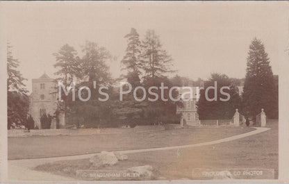 Buckinghamshire Postcard:Bradenham Green Village Historic Bradenham Manor MB1088