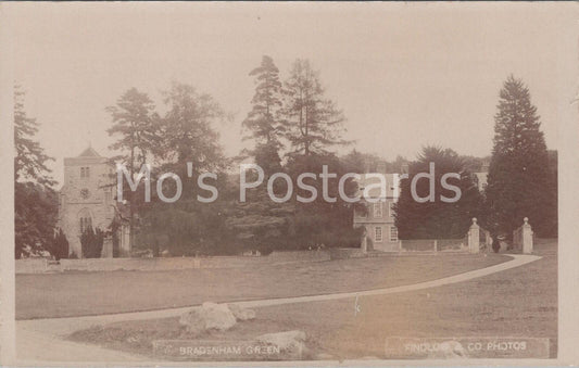 Buckinghamshire Postcard:Bradenham Green Village Historic Bradenham Manor MB1088