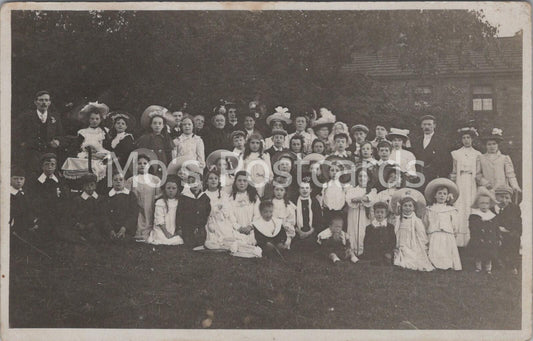 Social History Postcard: Large Edwardian School or Sunday School Group  DD618
