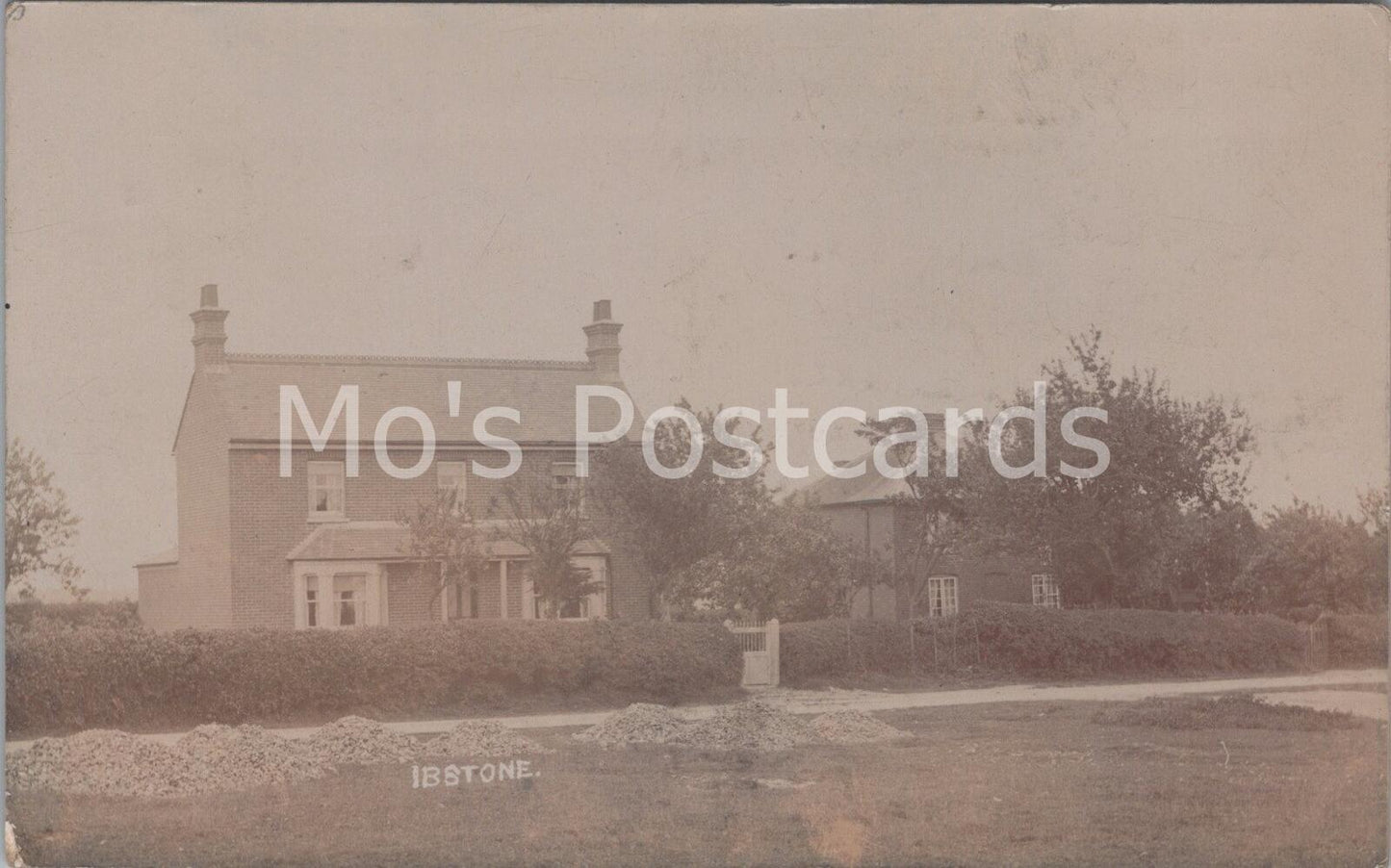 Buckinghamshire Postcard: Vintage Street Scene, Ibstone Village  BH3326
