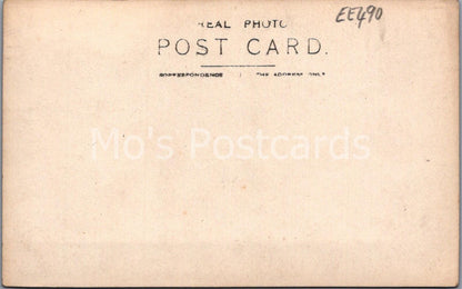 Shalbourne Village Wiltshire Crossroads Thatched Cottage RPPC Postcard EE490