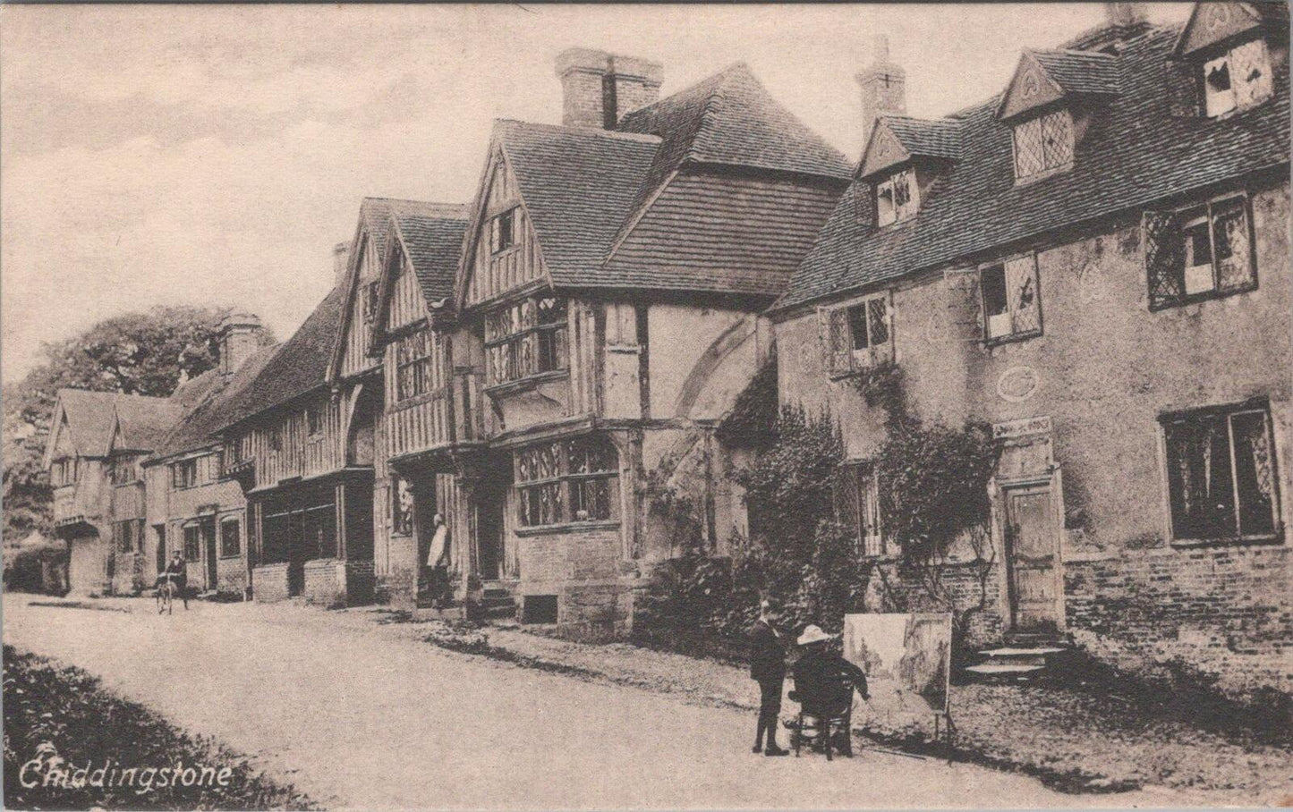Kent Postcard: Chiddingstone Historic Village Street Artist Painting  XT2937