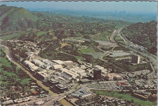 California Postcard: Universal Studios Hollywood Aerial Movie Lot Tour XT3203