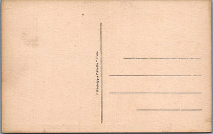 France Postcard: Paris Parc Bagatelle Fontaine de l'Amour 1920s XT3125