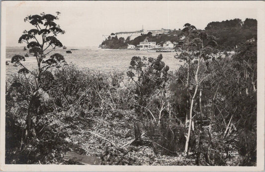 France Postcard: Ile Sainte-Marguerite le Fort Island Fortress Sea View XT3362