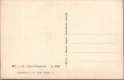 France Postcard: Ile Sainte-Marguerite le Fort Island Fortress Sea View XT3362