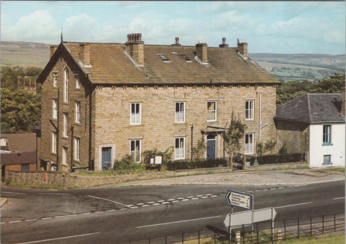 Yorkshire Postcard - The Youth Hostel, The Old Sanatorium, Aysgarth  RR23216