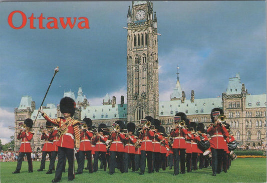 Canada Postcard: Ottawa Changing of the Guard Parliament Hill   XT2264