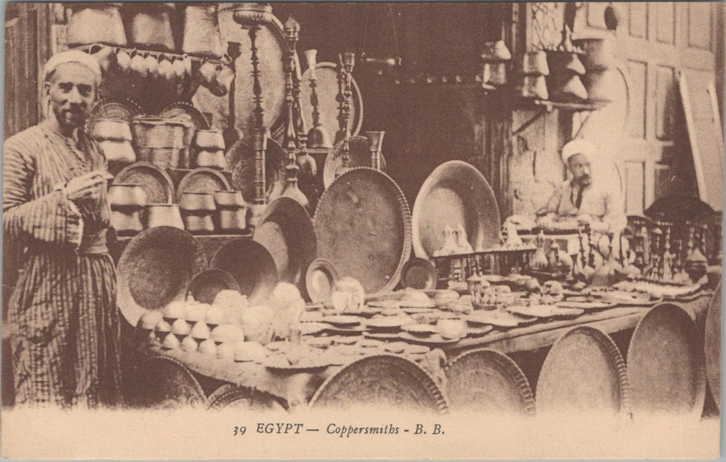Egypt Postcard - Coppersmiths, Khan al-Khalili Bazaar in Cairo  XT566