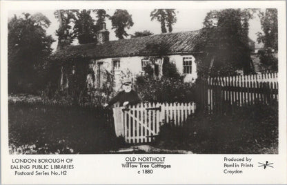 Middlesex Postcard: Old Northolt Willow Tree Cottages Picket Gate  XT3090