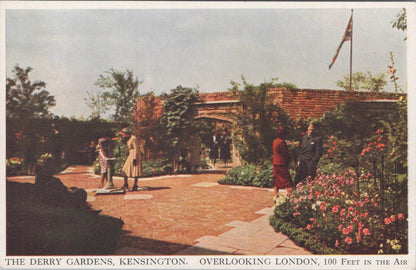 London Postcard: Derry Gardens Kensington Tudor Sundial Courtyard 1940s XT3187