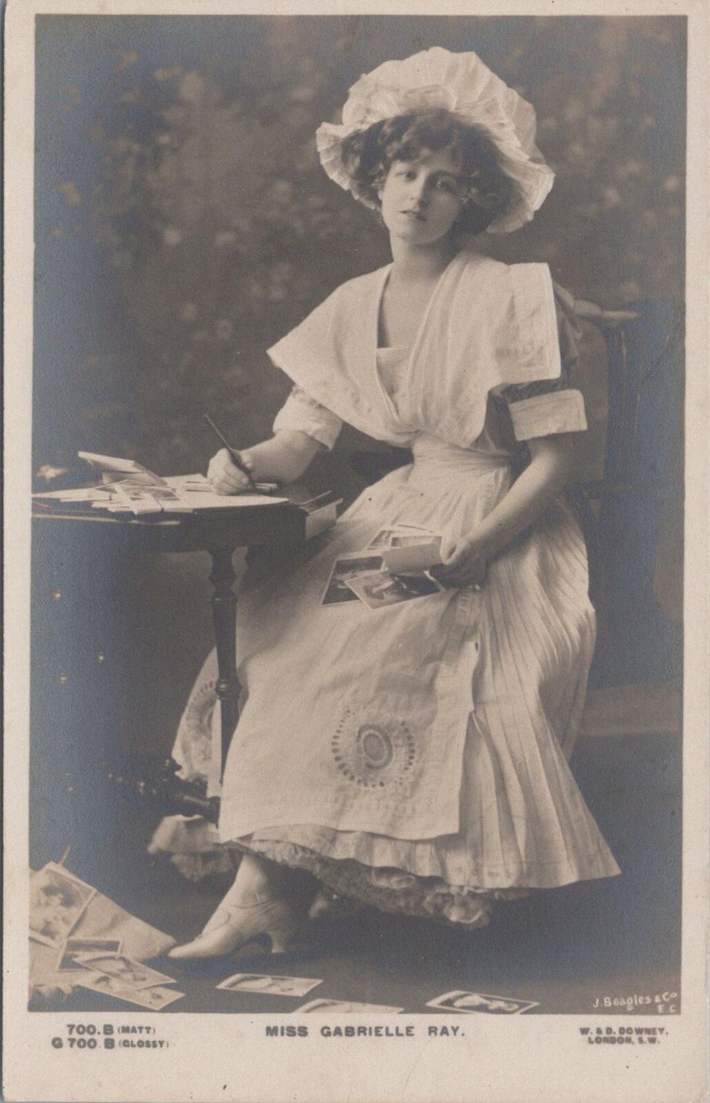 Miss Gabrielle Ray Edwardian Actress Writing Postcards Real Photo Card XT3307