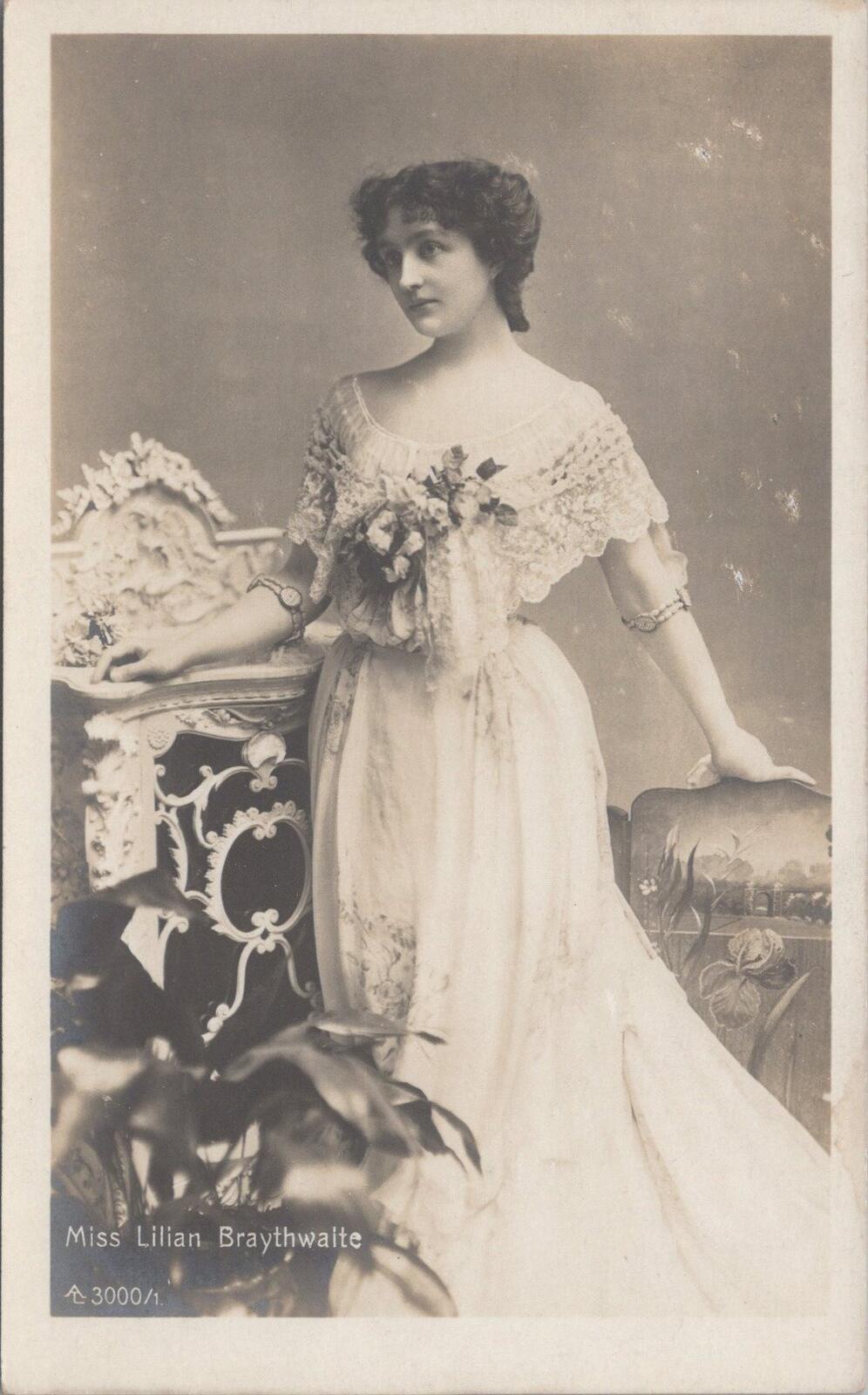 Miss Lilian Braithwaite Edwardian Stage Actress Real Photo Postcard XT3315