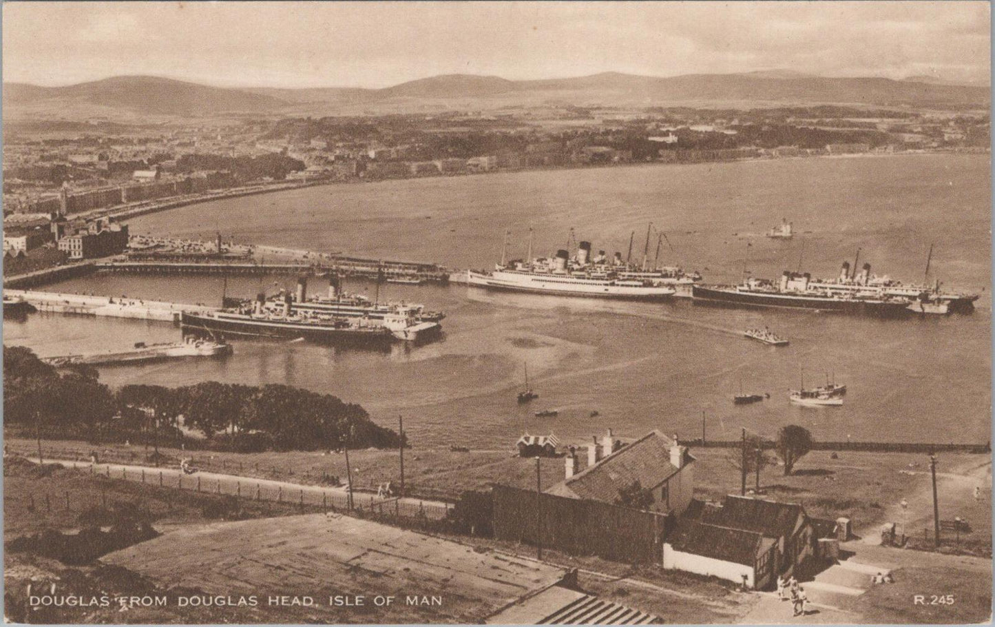 Isle of Man Postcard - Douglas From Douglas Head  XT988