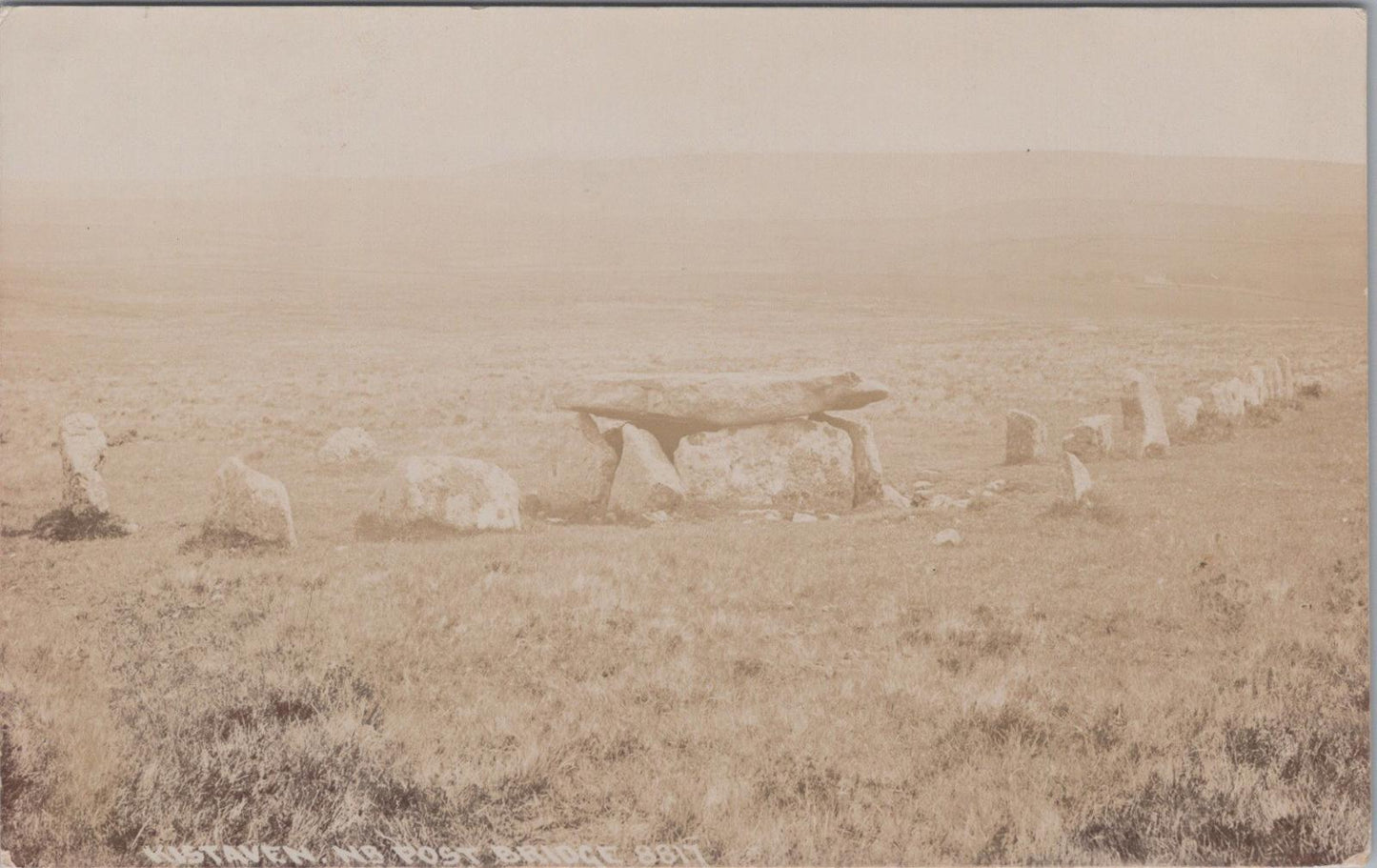 Devon Postcard -Lakehead Hill Cist and Stone Row, Kistvaen,Nr Postbridge XT1028