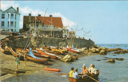 Isle of Wight Postcard: View of Seaview   XT1037
