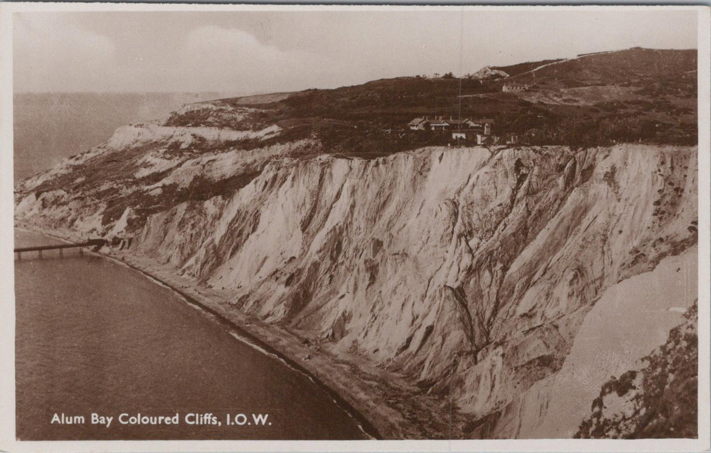 Isle of Wight Postcard: Alum Bay Coloured Cliffs Pier Early 1900s XT1512