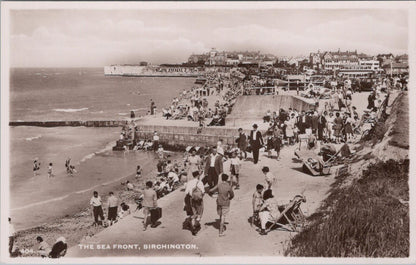 Kent Postcard: Birchington Minnis Bay Sea Front Promenade 1950s RPPC XT2960