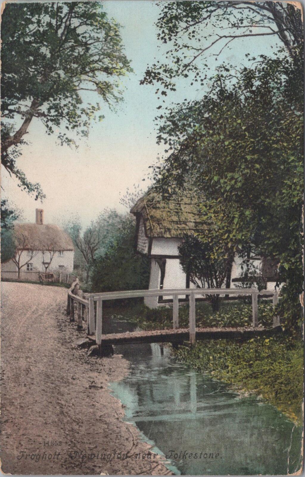 Kent Postcard: Frogholt Newington 15th Century Old Kent Cottage 1913 - XT2984