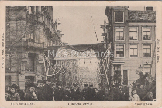 Netherlands Postcard - Amsterdam - De Versiering - Leidsche Straat   MB2556