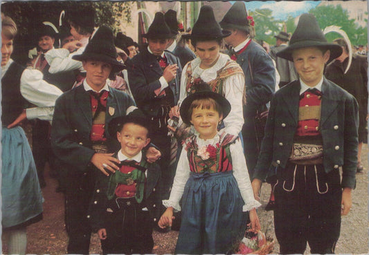 Austria Postcard: Tiroler Trachten Traditional Tyrol Folk Costumes Chrome XT2746