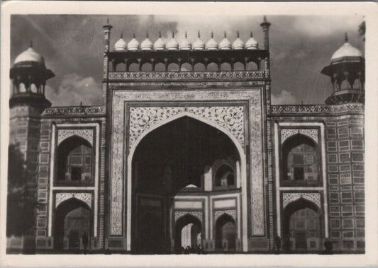 India Postcard: Entrance To The Taj Mahal Agra Gateway Sandstone Arch XT2760