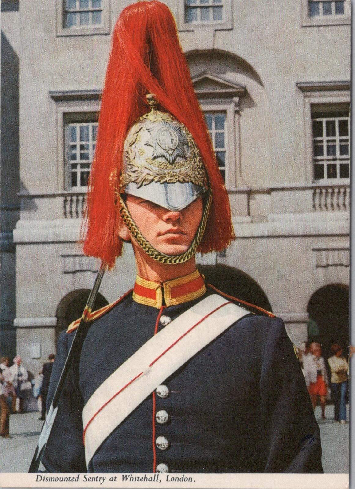 London Postcard:Dismounted Sentry Blues and Royals Horse Guards Whitehall XT2782