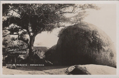 Brazil Postcard - Pedra da Moreninha, Ilha de Paquetá, Rio de Janeiro  XT636