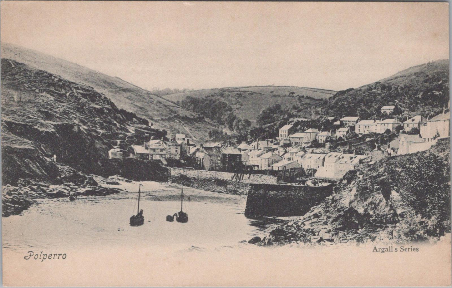 Cornwall Postcard - View of Polperro Harbour   XT642