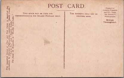 Middlesex Postcard - The Thames at Hampton Court  XT714