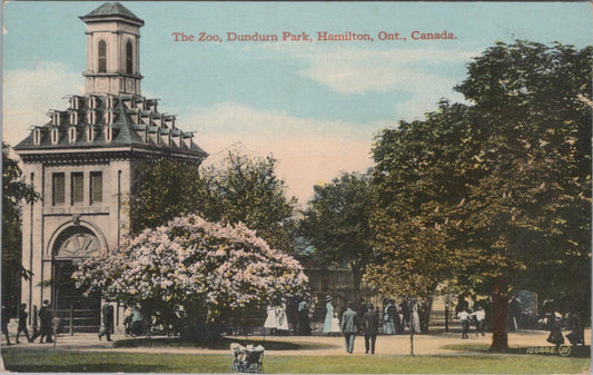 Canada Postcard - The Zoo, Dundurn Park, Hamilton, Ontario  XT715