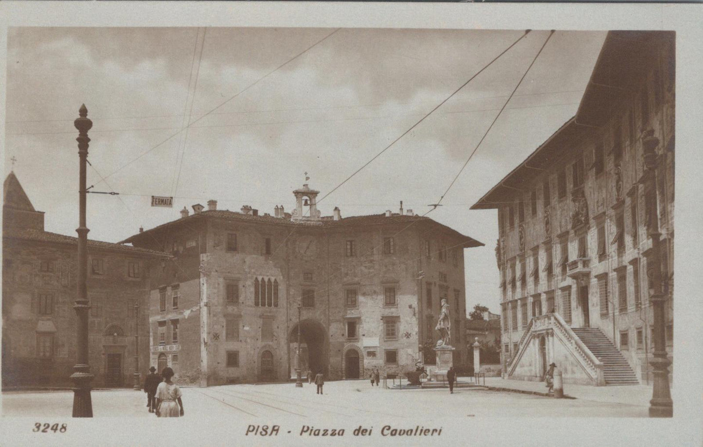 Italy Postcard - Piazza dei Cavalieri (Knights' Square) in Pisa  XT787