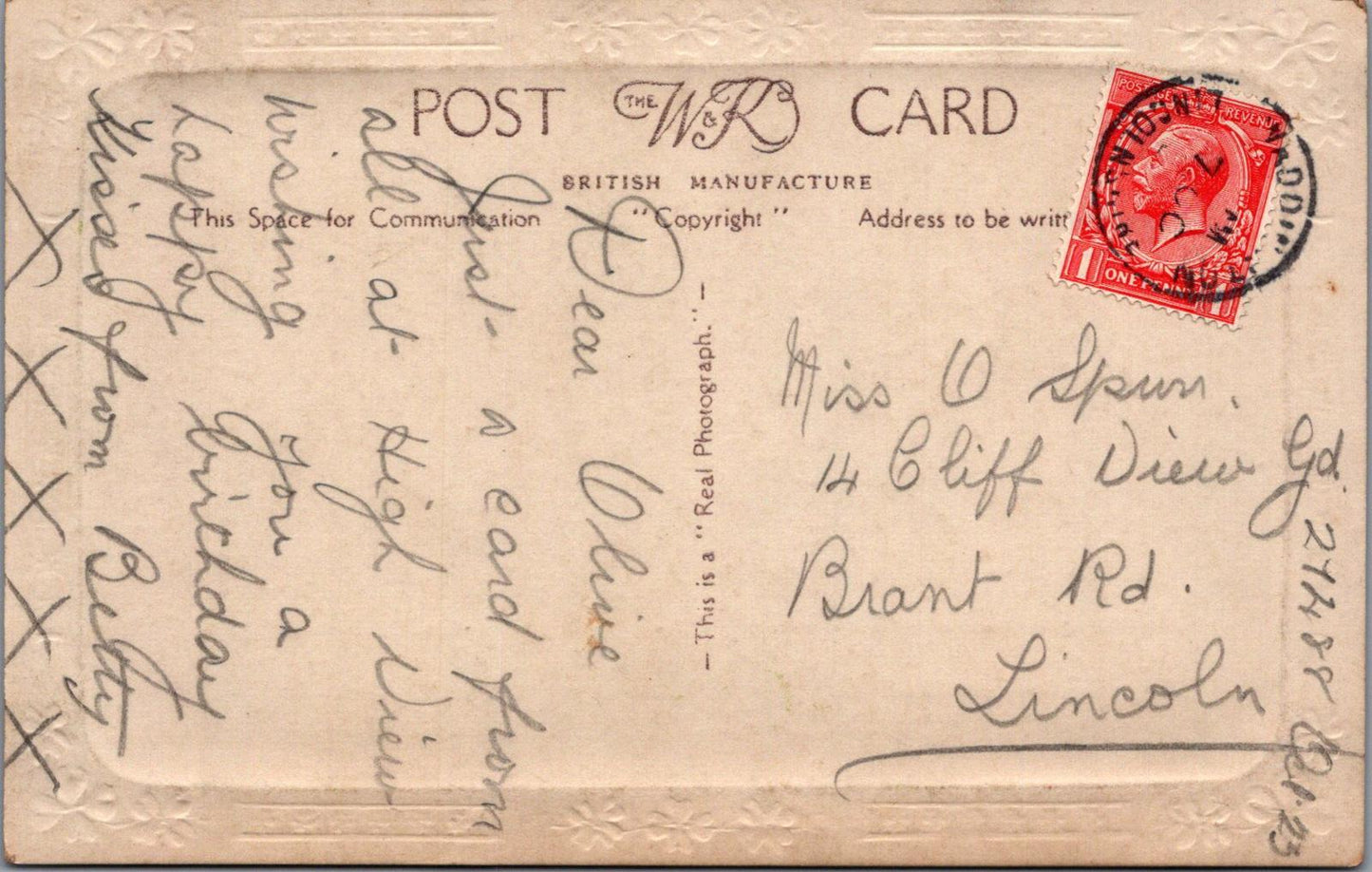 Greetings Postcard - A Happy Birthday, Auntie, Village Cottages  XT1310