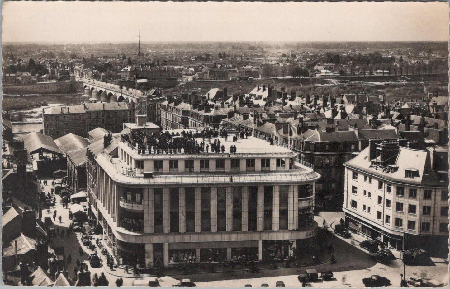 France Postcard: Orléans, Les Galeries Orléanaises Department Store 1950's XT2068