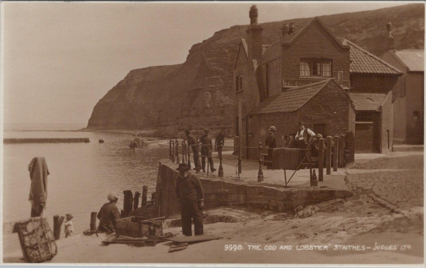 North Yorkshire Postcard: Staithes The Cod and Lobster Inn  XT2114