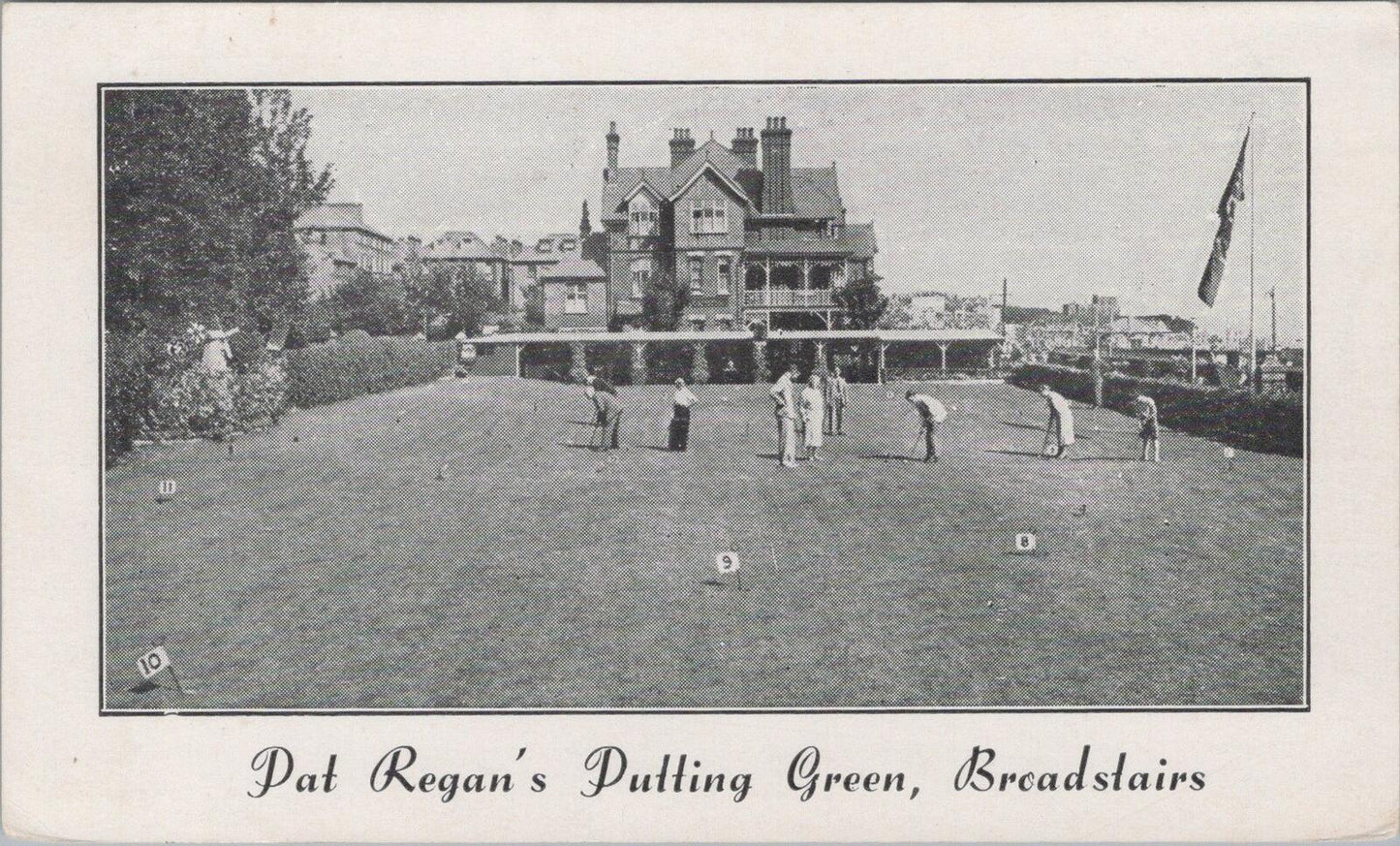 Pat Regans Putting Green Broadstairs Leisure Kent England Postcard XT2347