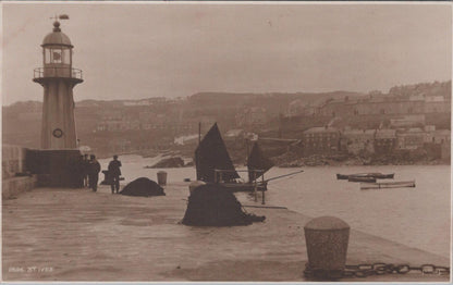 Cornwall Postcard St Ives Harbour Smeatons Pier Lighthouse XT2393