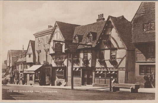 Kent Postcard - The Old Chequers Inn, High Street, Tonbridge  XT1327