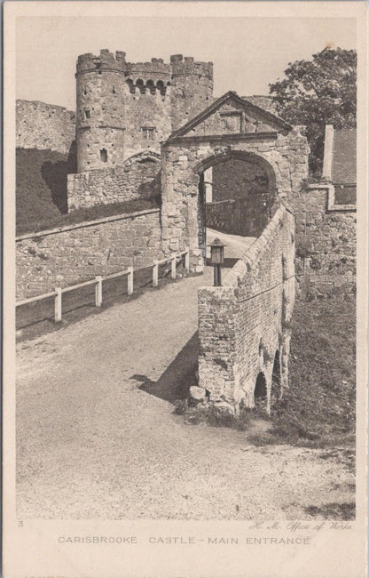Isle of Wight Postcard - Main Entrance to Carisbrooke Castle XT1334