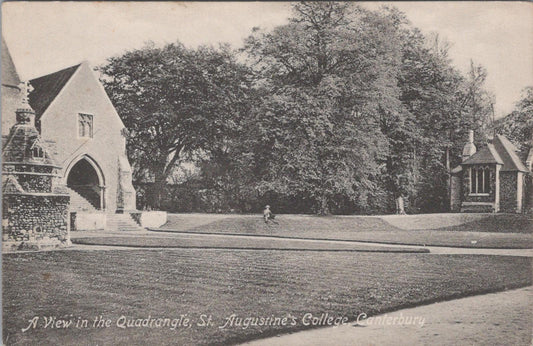 Kent Postcard -Quadrangle, St Augustine’s Missionary College, Canterbury  XT1371